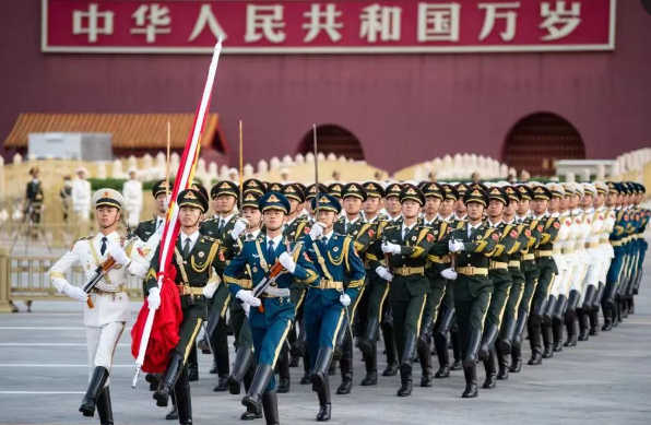 石家庄冀联医学院喜迎国庆节.png